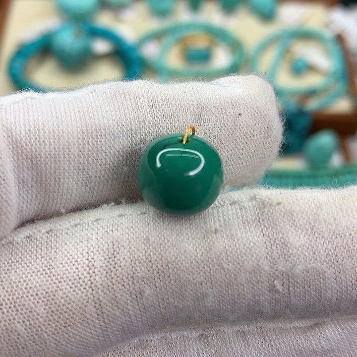 绿松石挂件未镶嵌