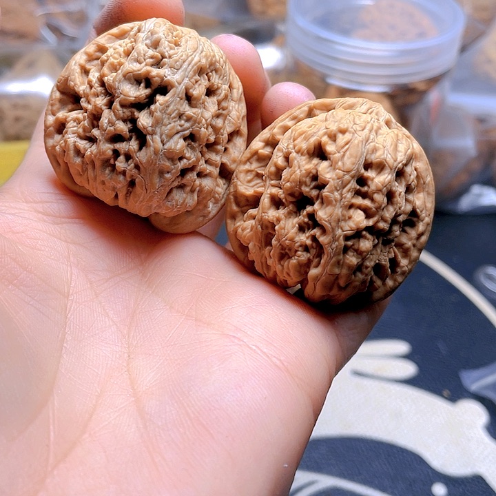 文玩核桃吊坠华北将军