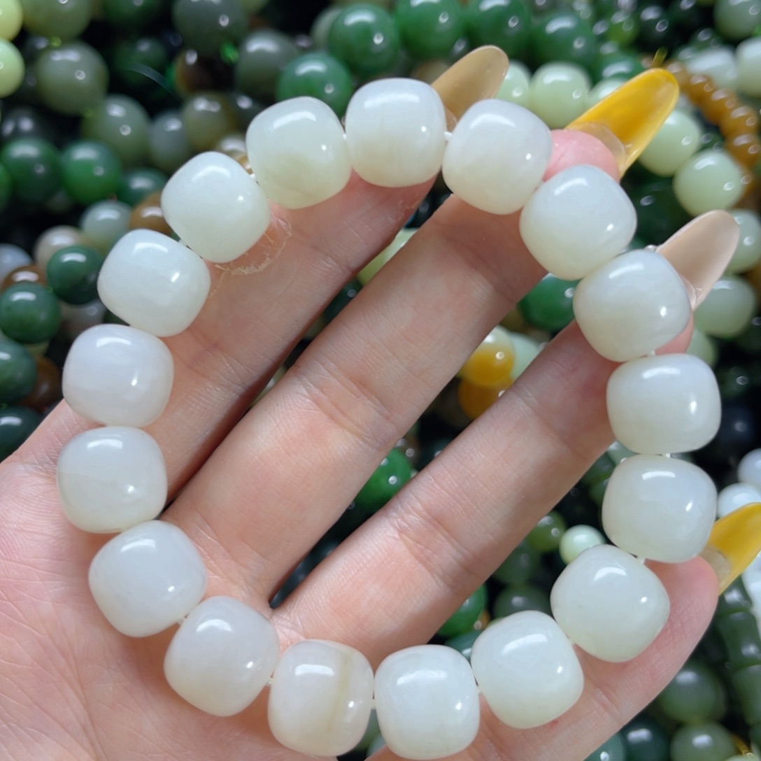 手链未镶嵌和田玉