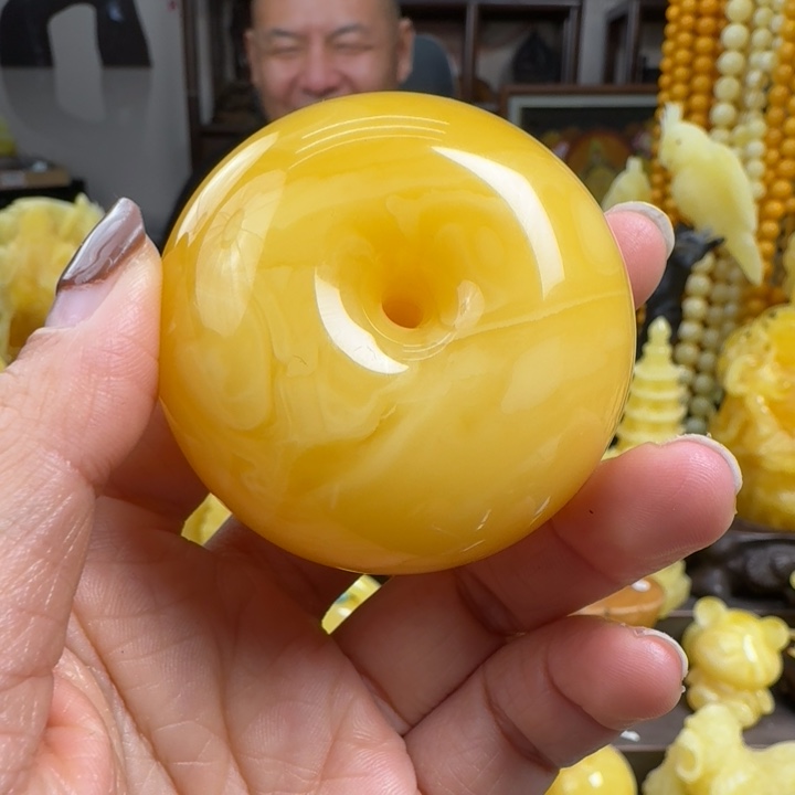 蜜蜡珠宝奇石未镶嵌