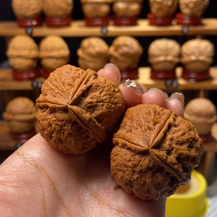 吊坠文玩核桃铁锤三棱19