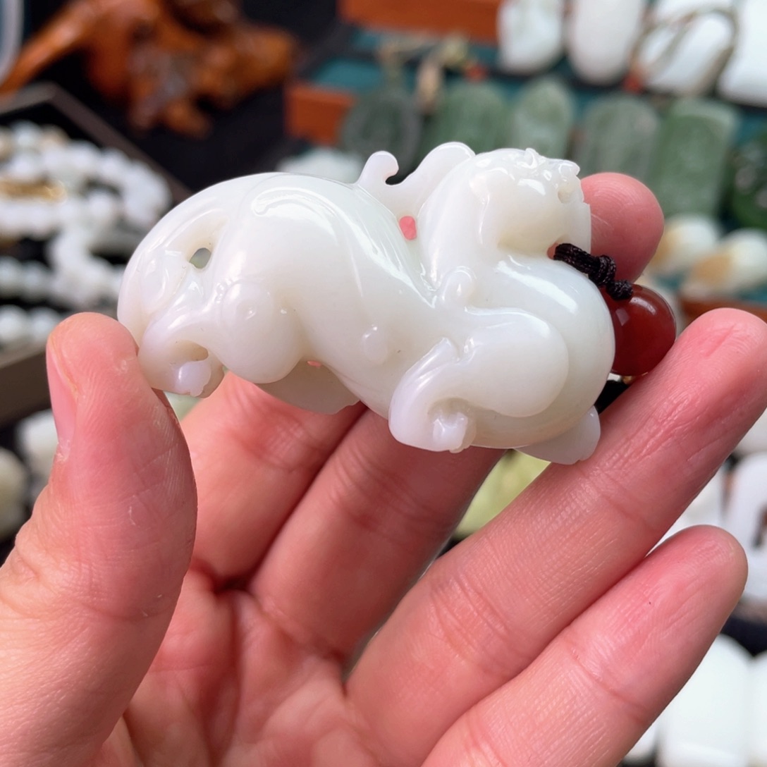 和田玉挂件未镶嵌