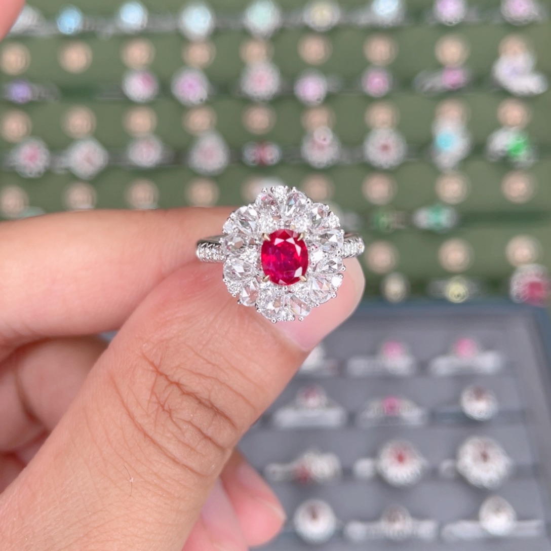 红宝石戒指18K金镶嵌1.03ct 无烧鸽血