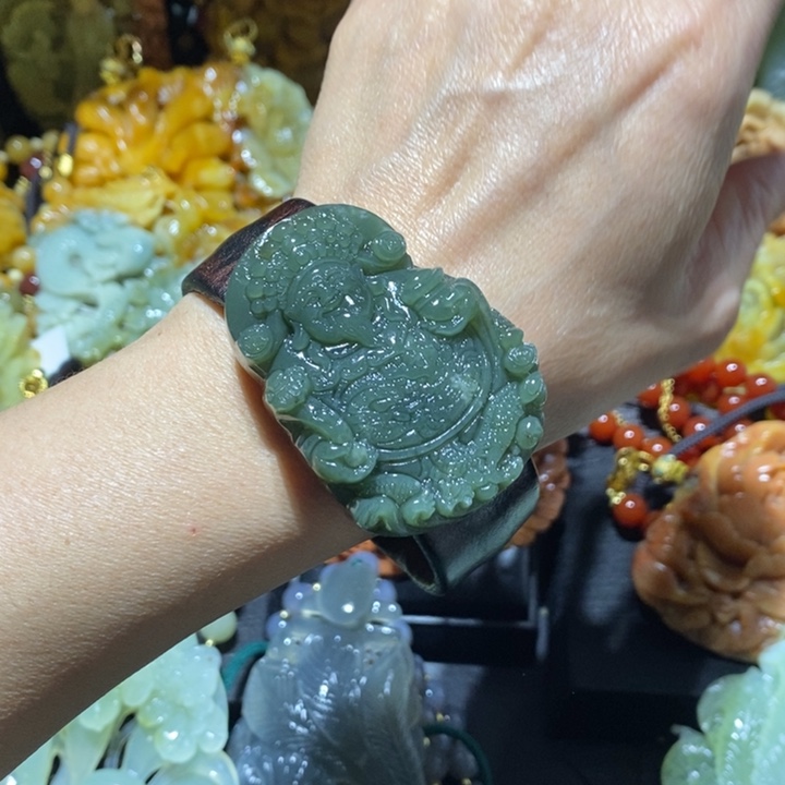 岫玉岫玉吊坠未镶嵌