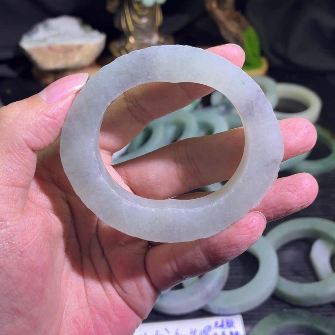 定制翡翠未镶嵌天然翡翠A货毛胚手镯定制