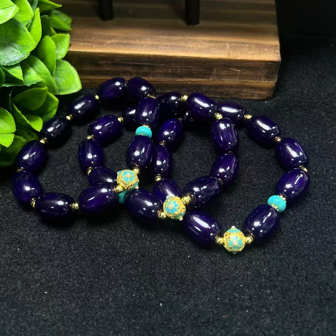 S7879【任会长珠宝】紫藤紫灵芝玛瑙紫桶珠手串-多样性发货只发一件