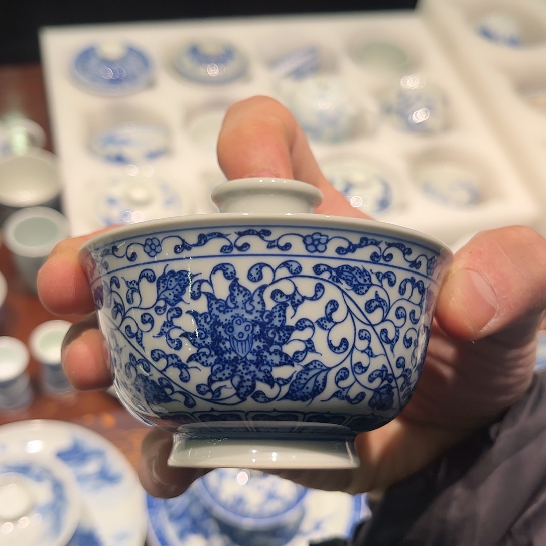 蘇*徃青花缠枝莲柴窑盖碗