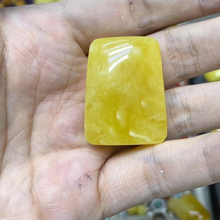 未镶嵌蜜蜡裸石吊坠