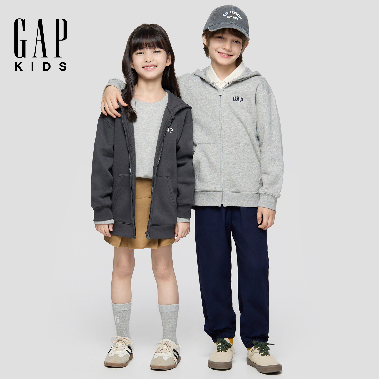 Gap男女童2025秋冬新款logo抓绒拉链连帽卫衣儿童装外套804632