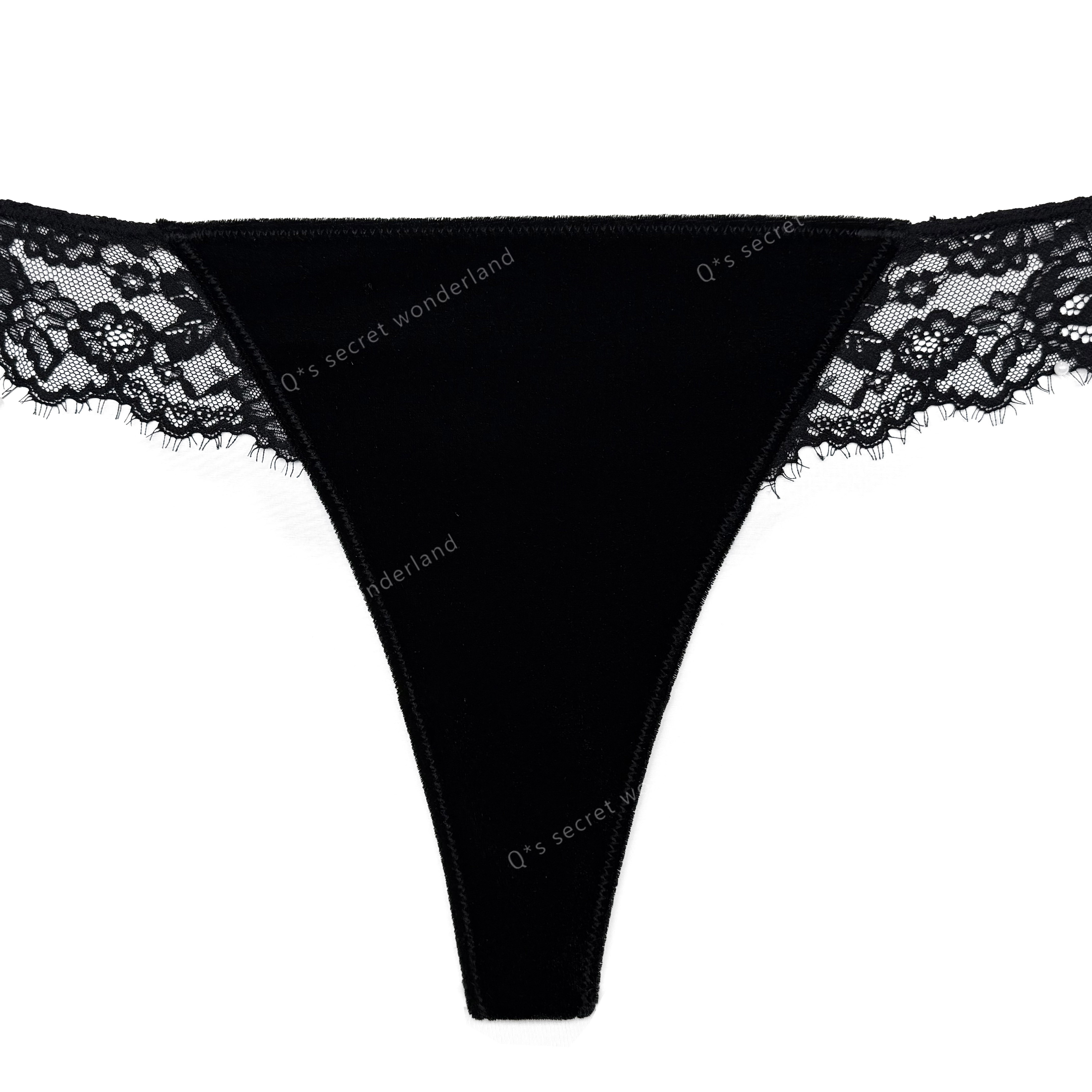 Q*s secret wonderland法式设计师高级感性感低腰丝绒女士内裤