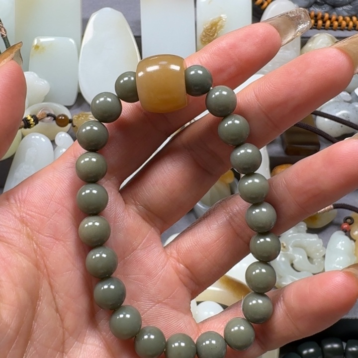 和田玉手串未镶嵌