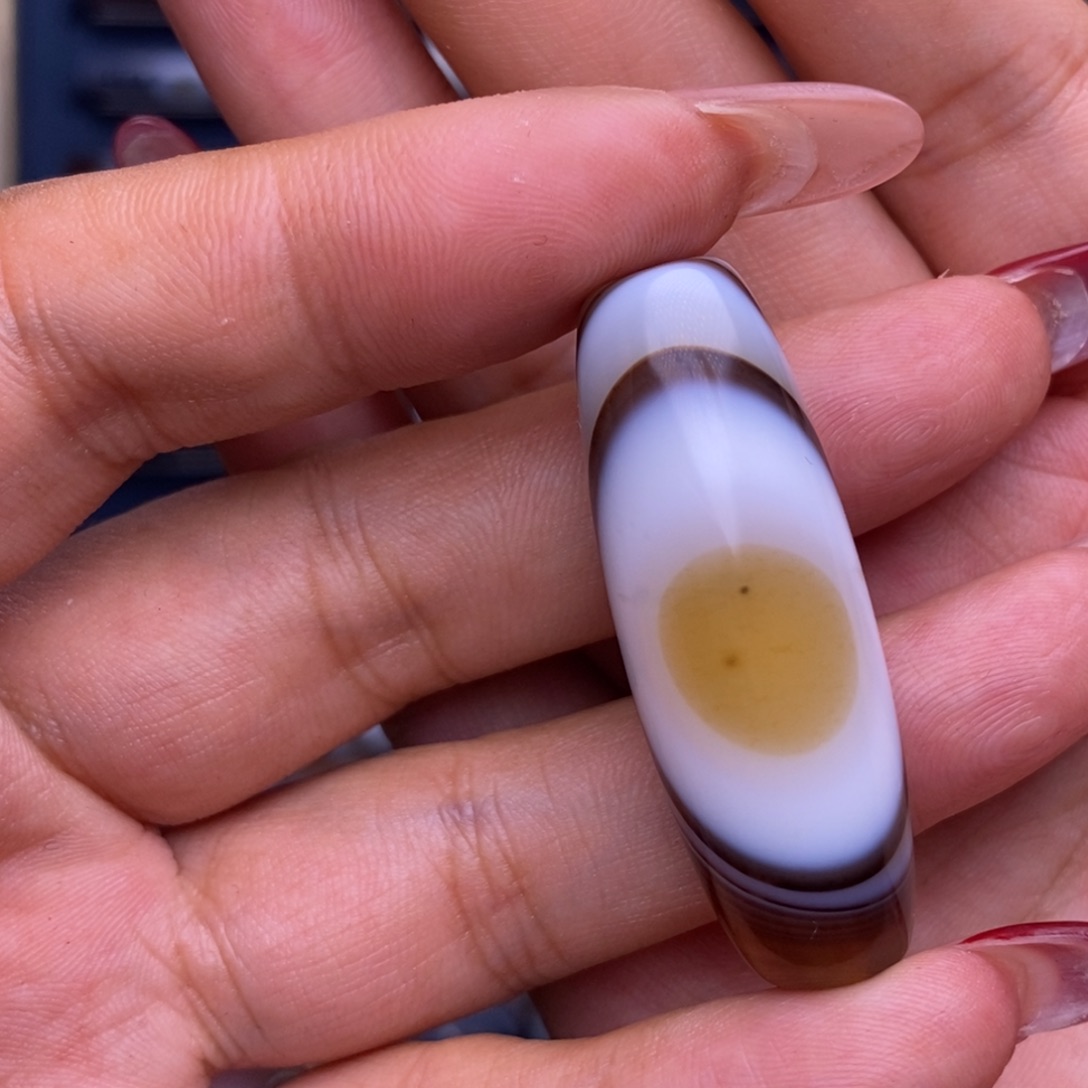 蓝***糖玛瑙/玉髓未镶嵌珠宝半成品