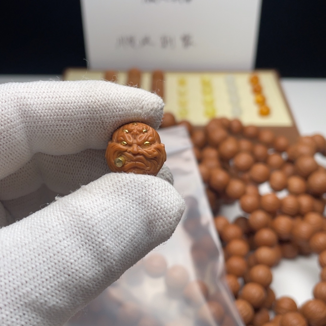 旅***人吊坠猴头核桃16单颗镶嵌