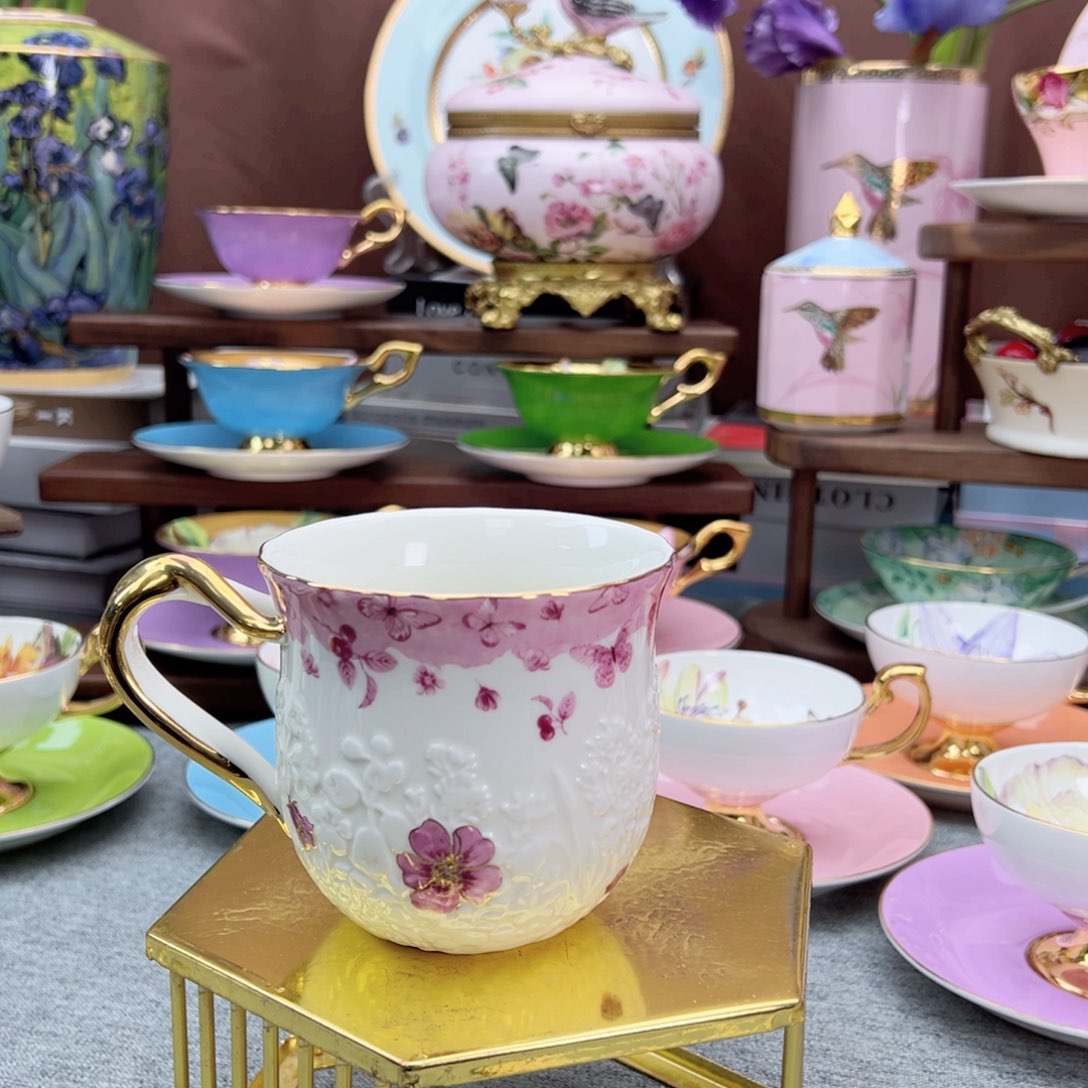 安娜菲比马克杯……….“