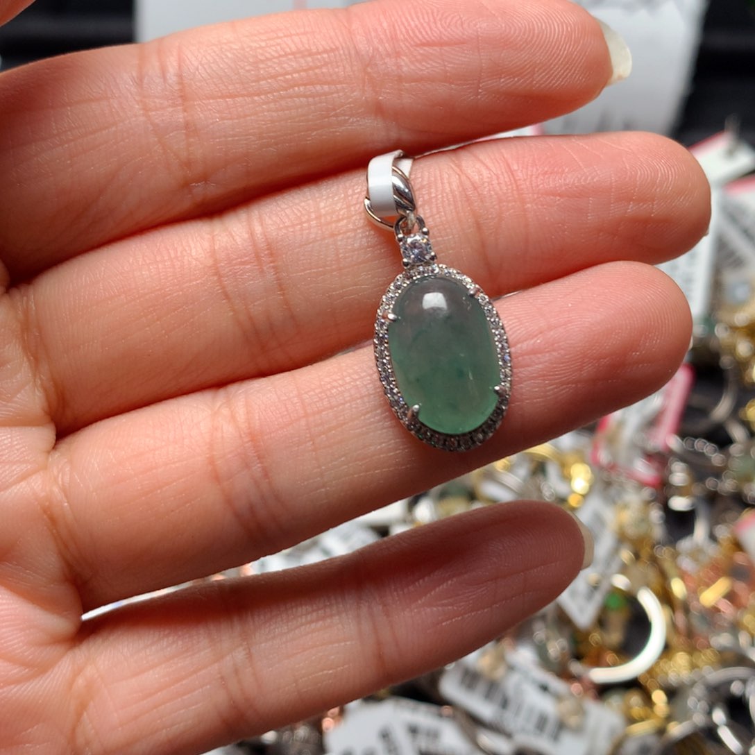 翡翠戒指银S925镶嵌天然翡翠吊坠