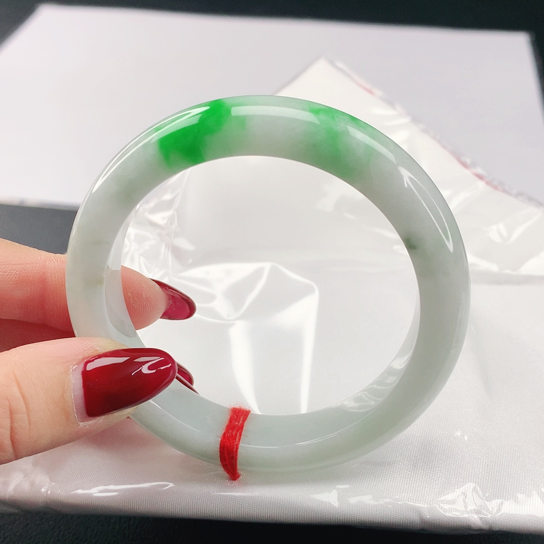 翡翠未镶嵌手镯翡翠631