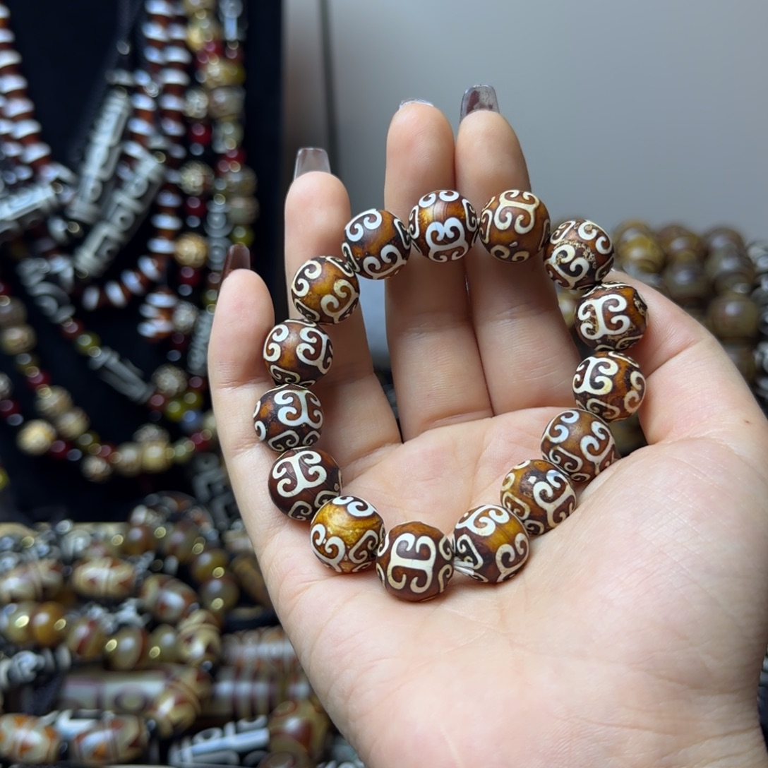 玛瑙/玉髓合金颈饰