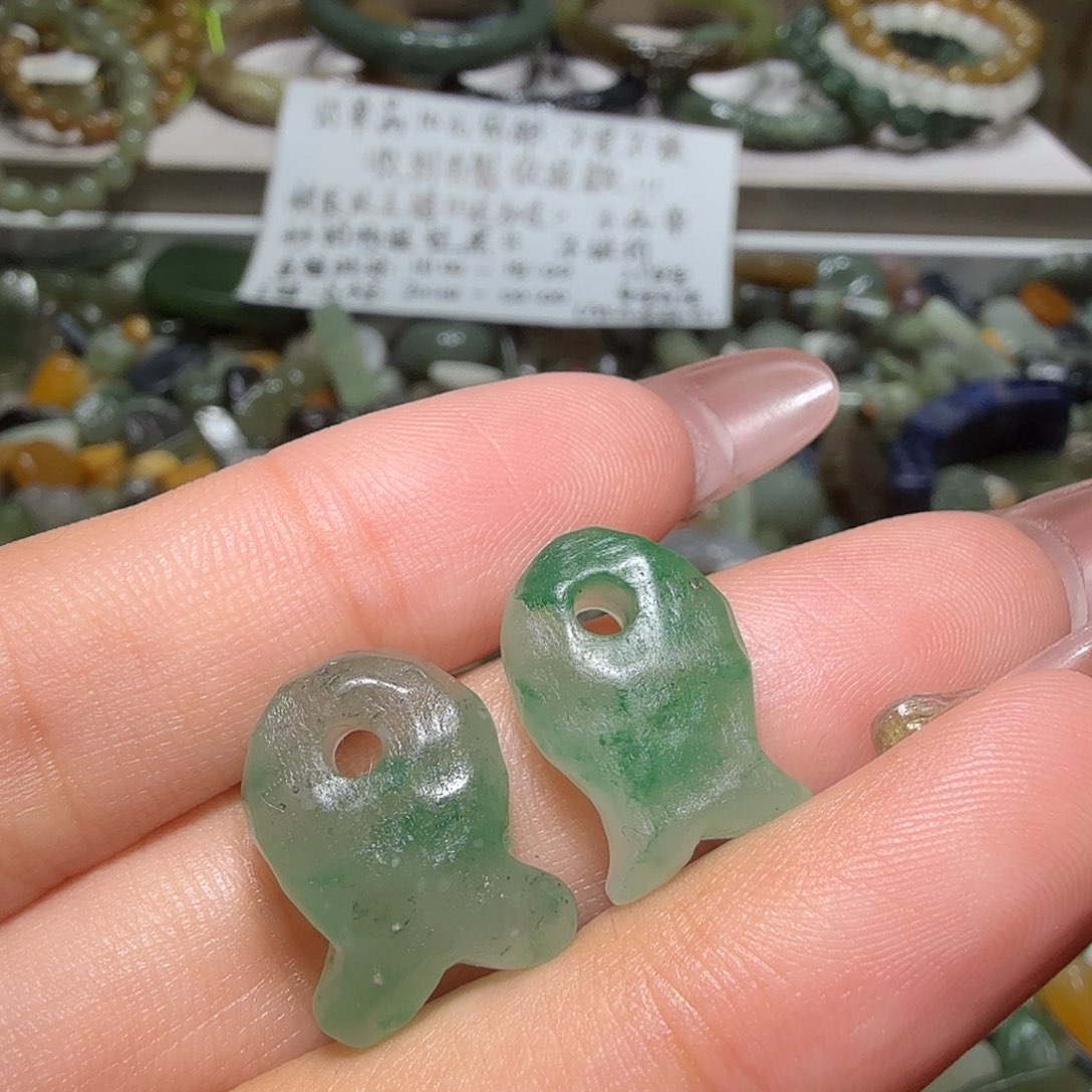 和田玉未镶嵌珠宝奇石