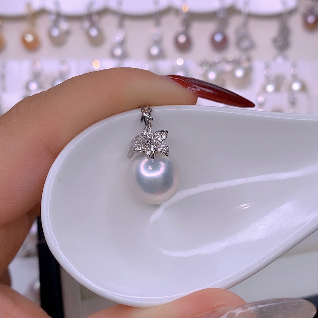 银S925镶嵌颈饰淡水珍珠