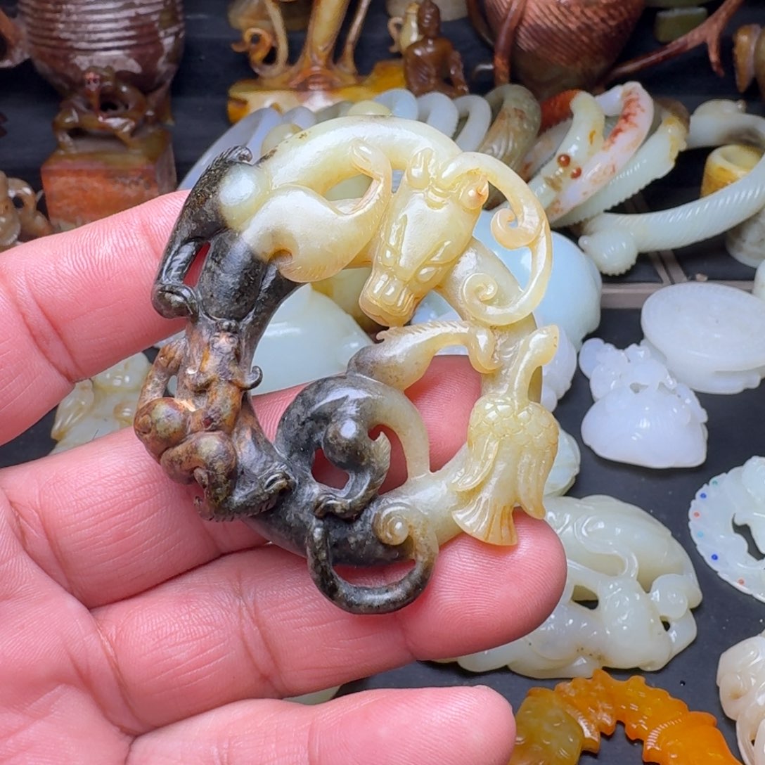 和田玉挂件未镶嵌