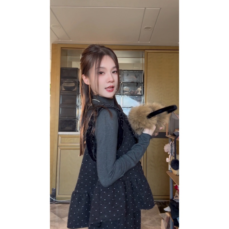 【TIAO~】甜美三件套 休闲风甜美风时尚套装百搭吊带冬季气质女