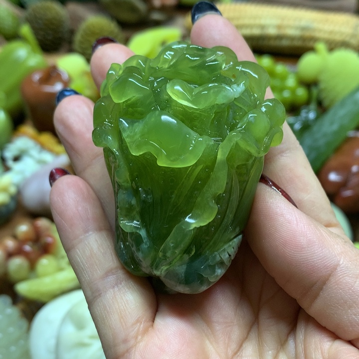 蛇纹石玉手把件未镶嵌