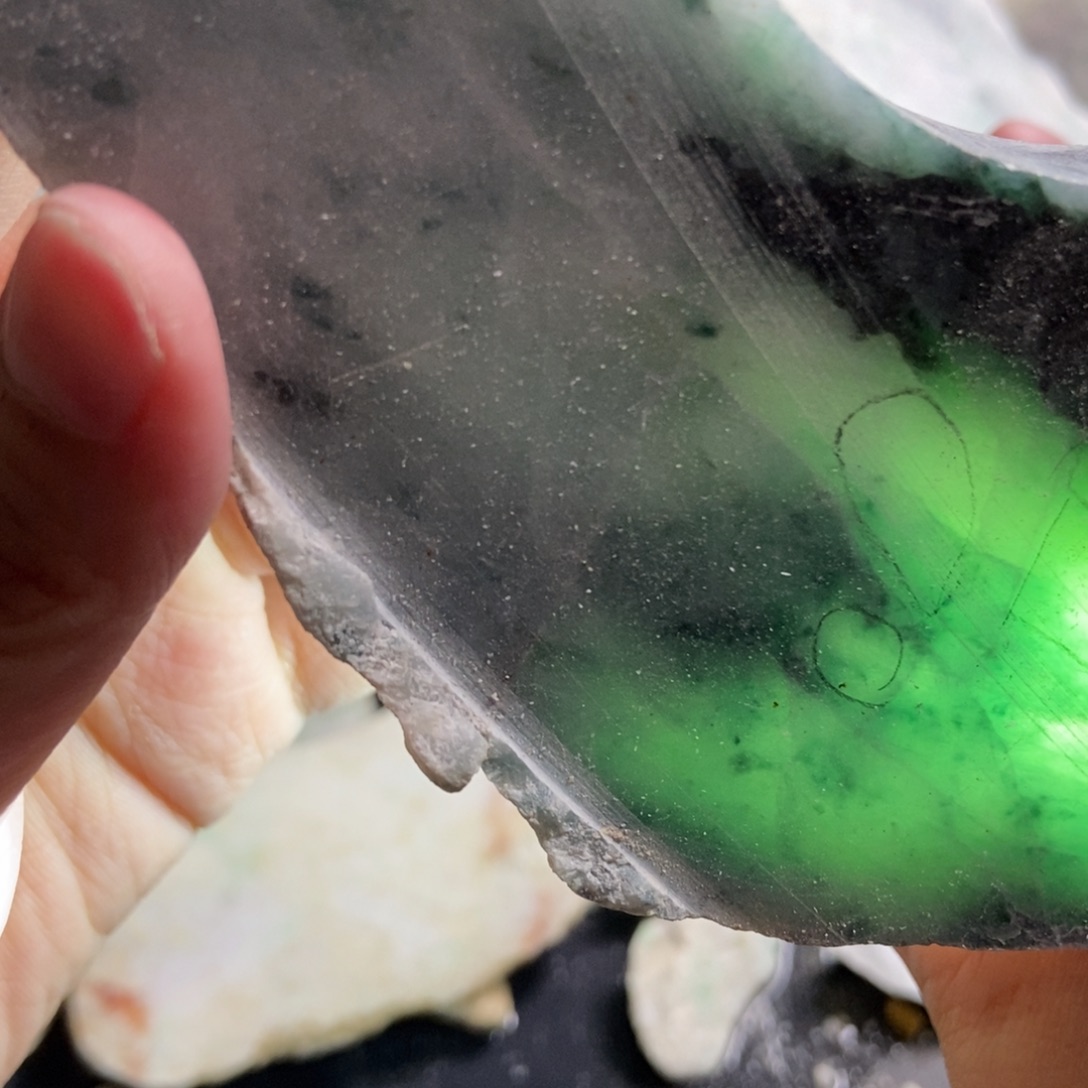 翡翠未镶嵌挂件天然翡翠