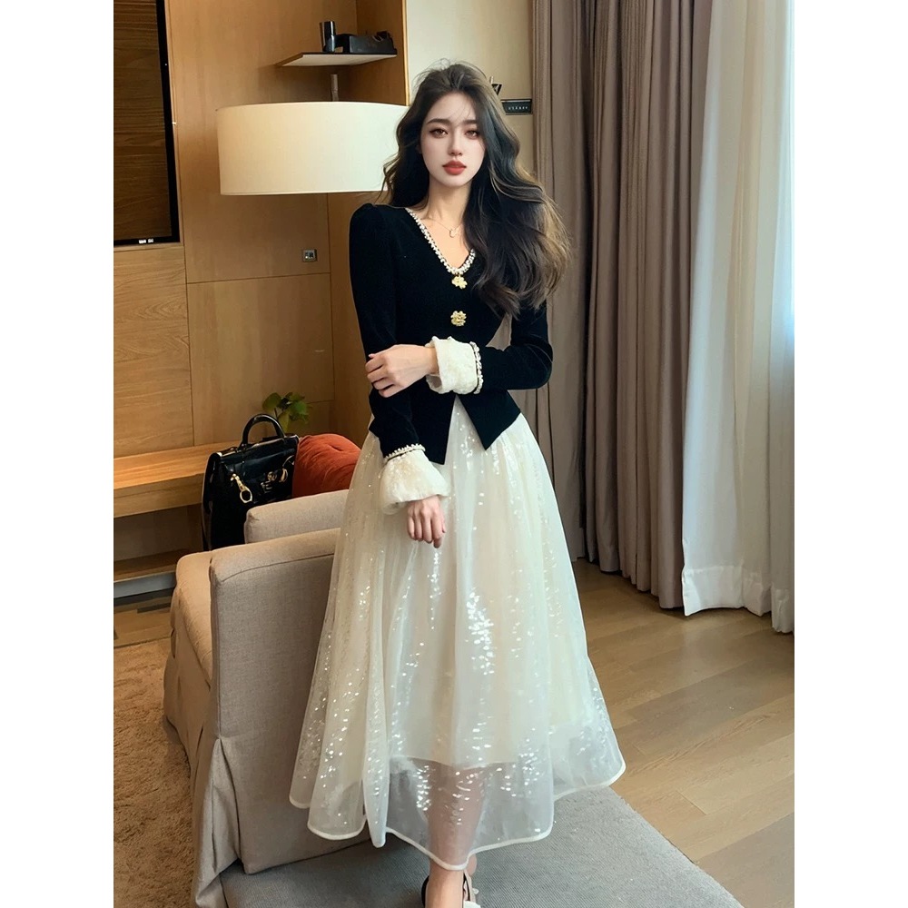 【有里布】2025新款大裙摆拼接时尚收腰高档气质时尚连衣裙D0310