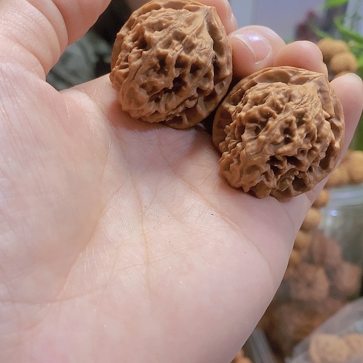 【闪购商品】文玩核桃把件38蓟县元宝蜡皮修