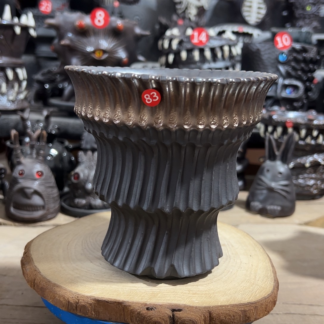 83号，微瑕，口12-12.5外高13