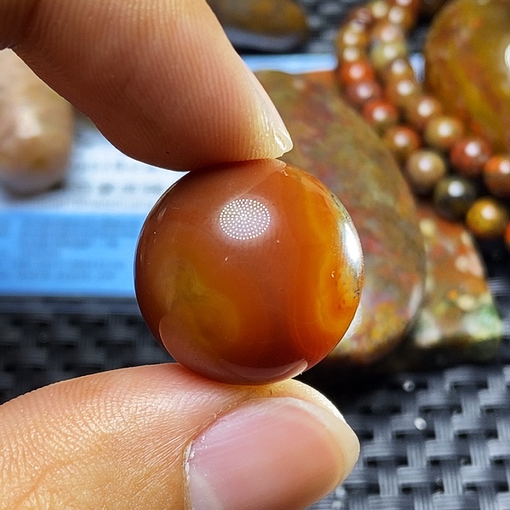 用***2玛瑙/玉髓未镶嵌颈饰