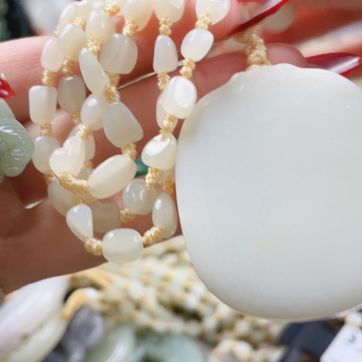 未镶嵌和田玉挂件