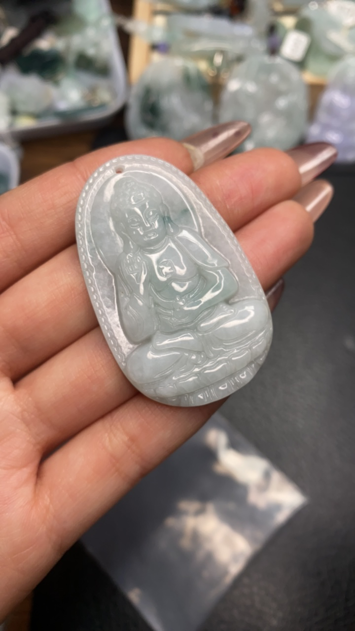 天然翡翠阿弥陀佛吊坠