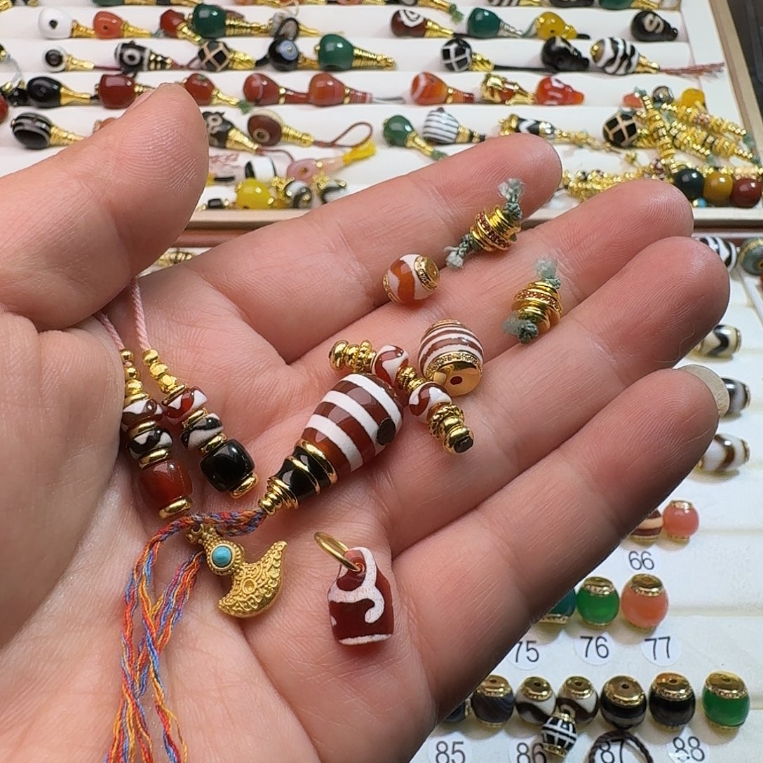 尤***妈玛瑙/玉髓未镶嵌单颗