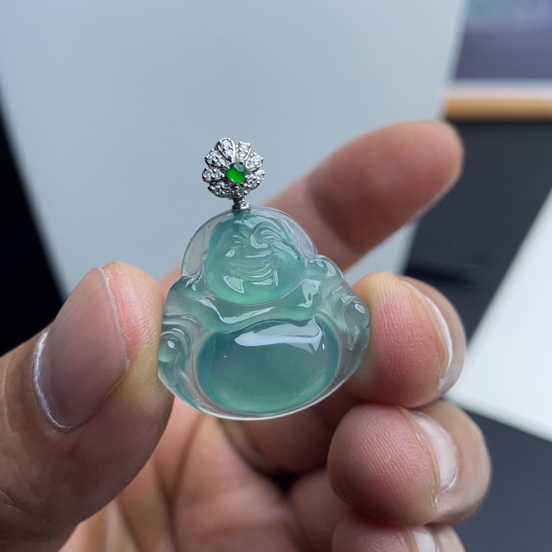 未镶嵌定制翡翠佛公