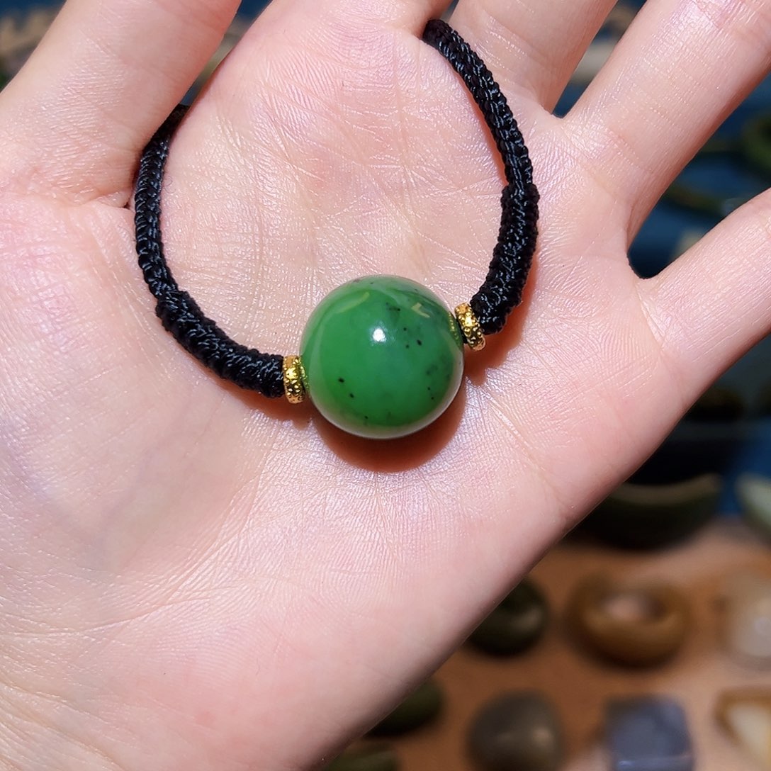 ****️和田玉未镶嵌车挂