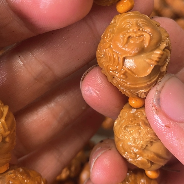 橄榄核手串/手链R****i橄榄微瑕22号