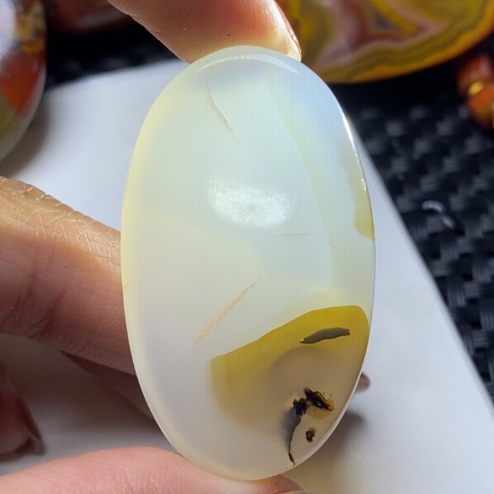 玛瑙/玉髓颈饰未镶嵌