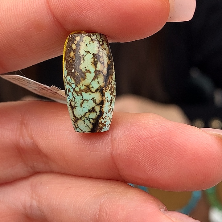 绿松石未镶嵌原矿