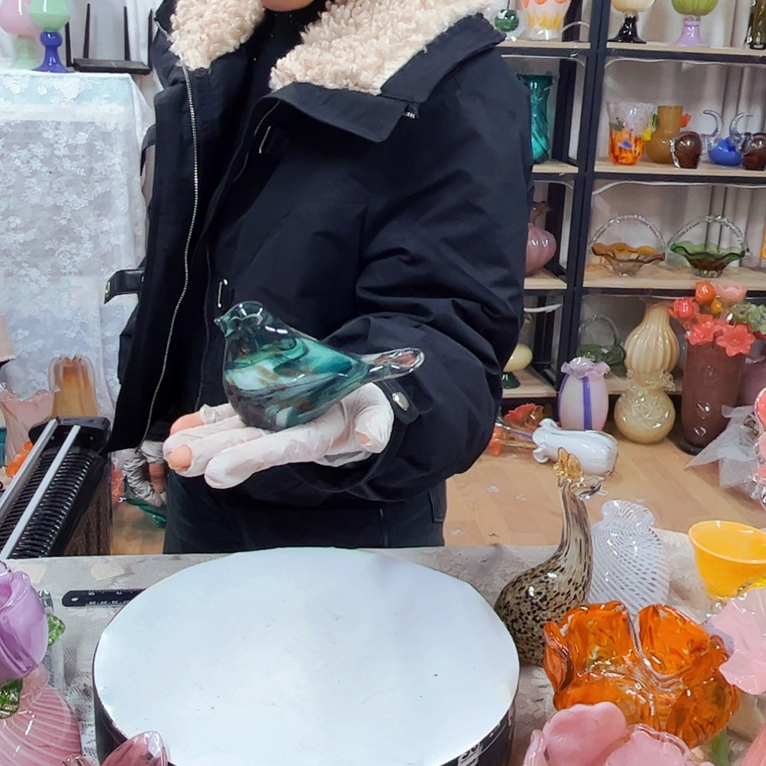 鸟福利琉璃工艺品