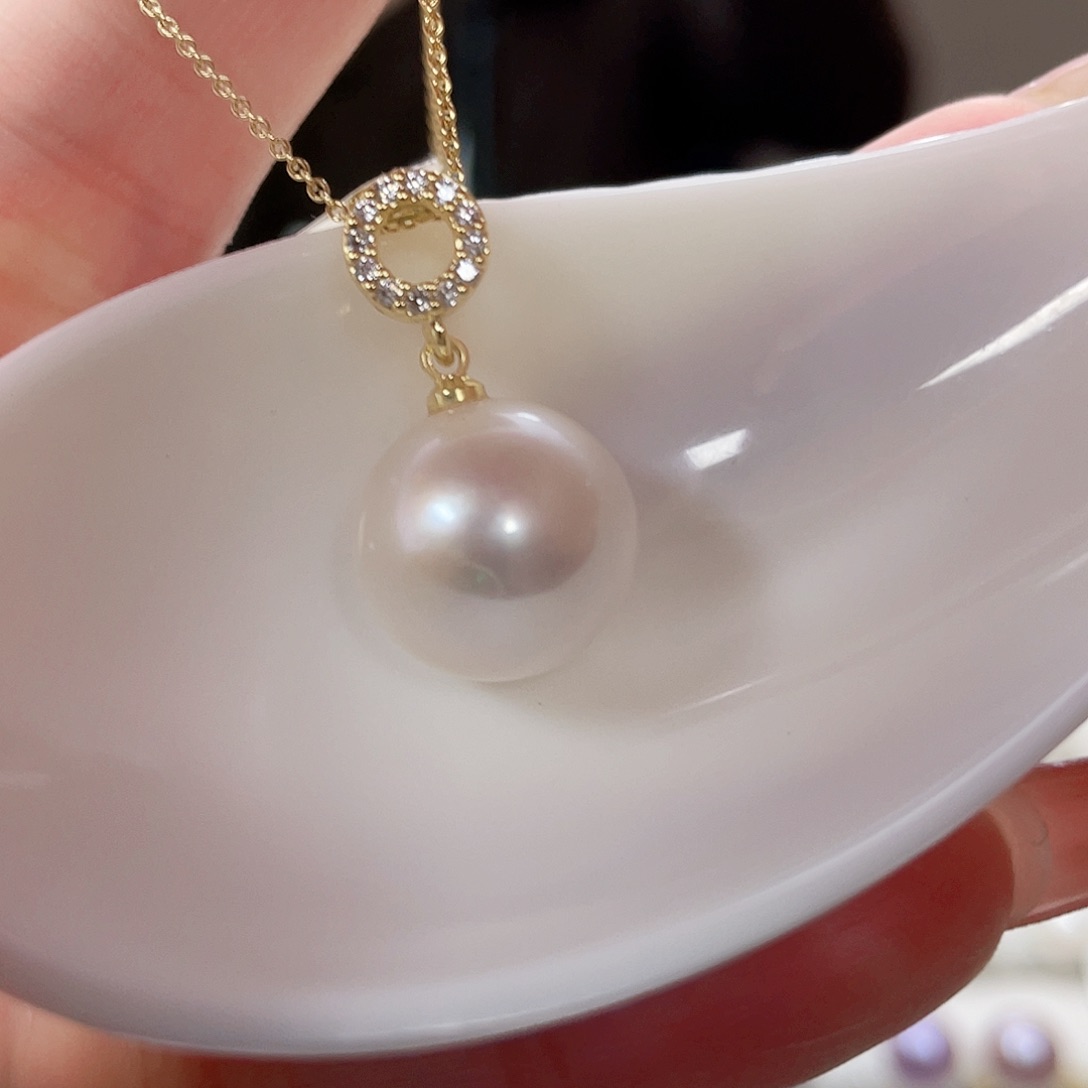 淡水珍珠吊坠(赠链)未镶嵌