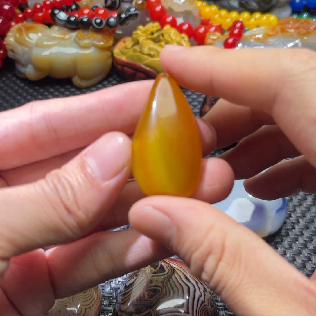 玛瑙/玉髓未镶嵌颈饰