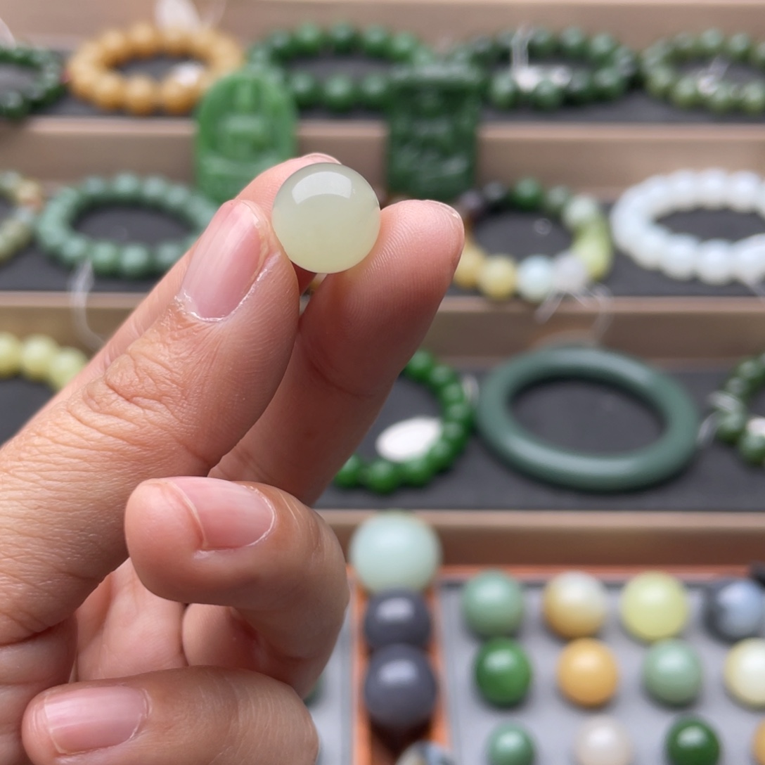 和田玉未镶嵌手链12