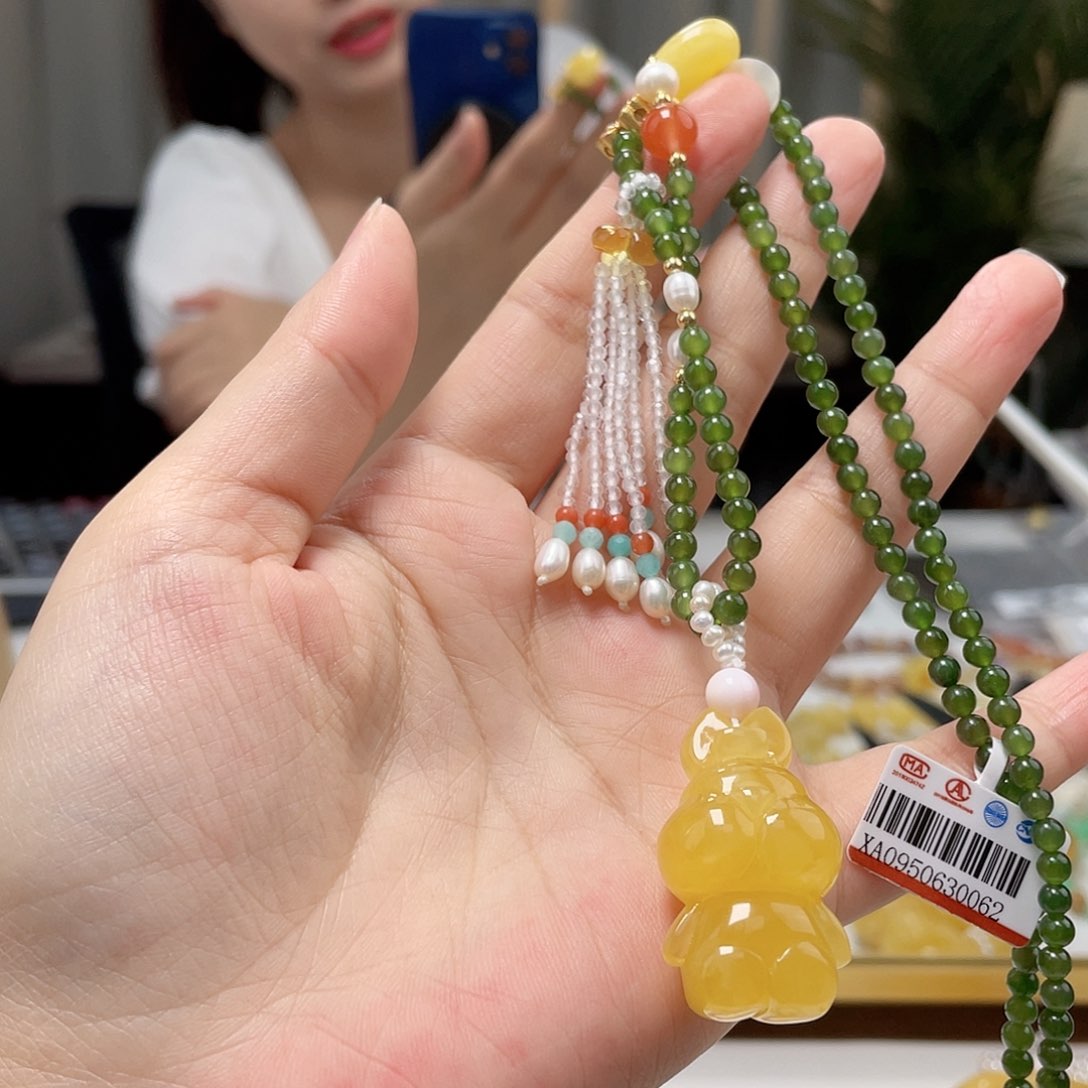 未镶嵌琥珀裸石蜜蜡吊坠