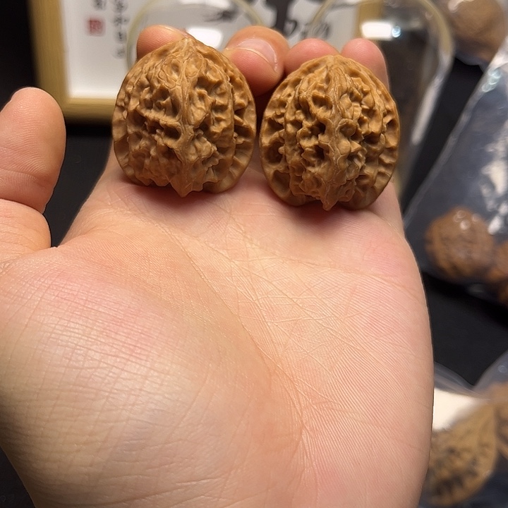 变异苹果底37尺手把件