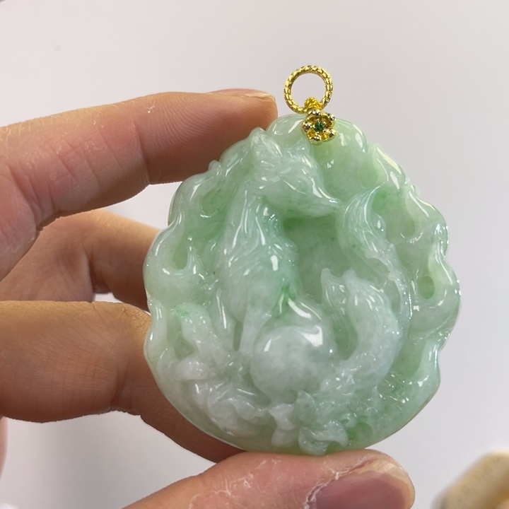 翡翠吊坠(赠链)未镶嵌代编织