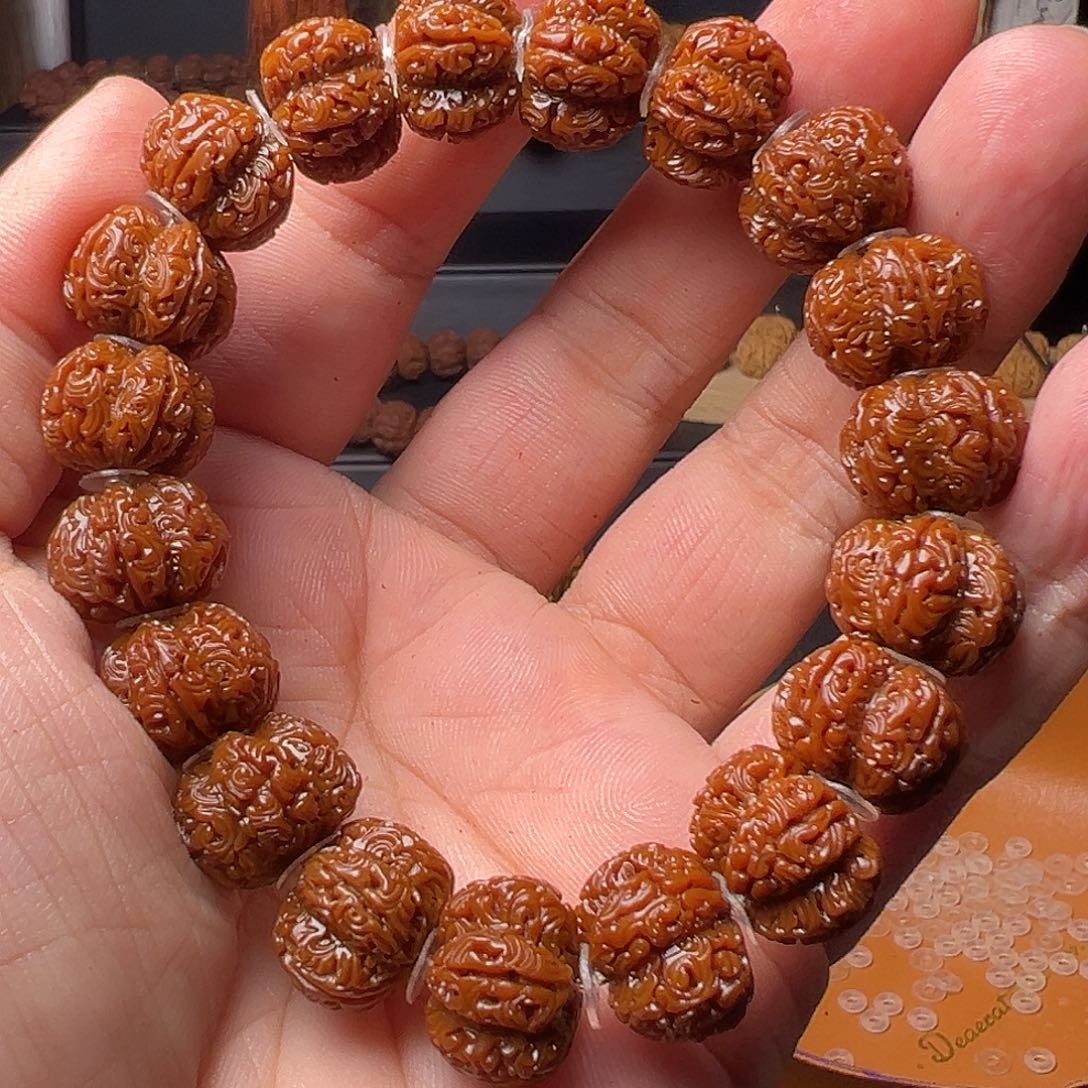 小***物手串金刚菩提梅花祥云龙珠