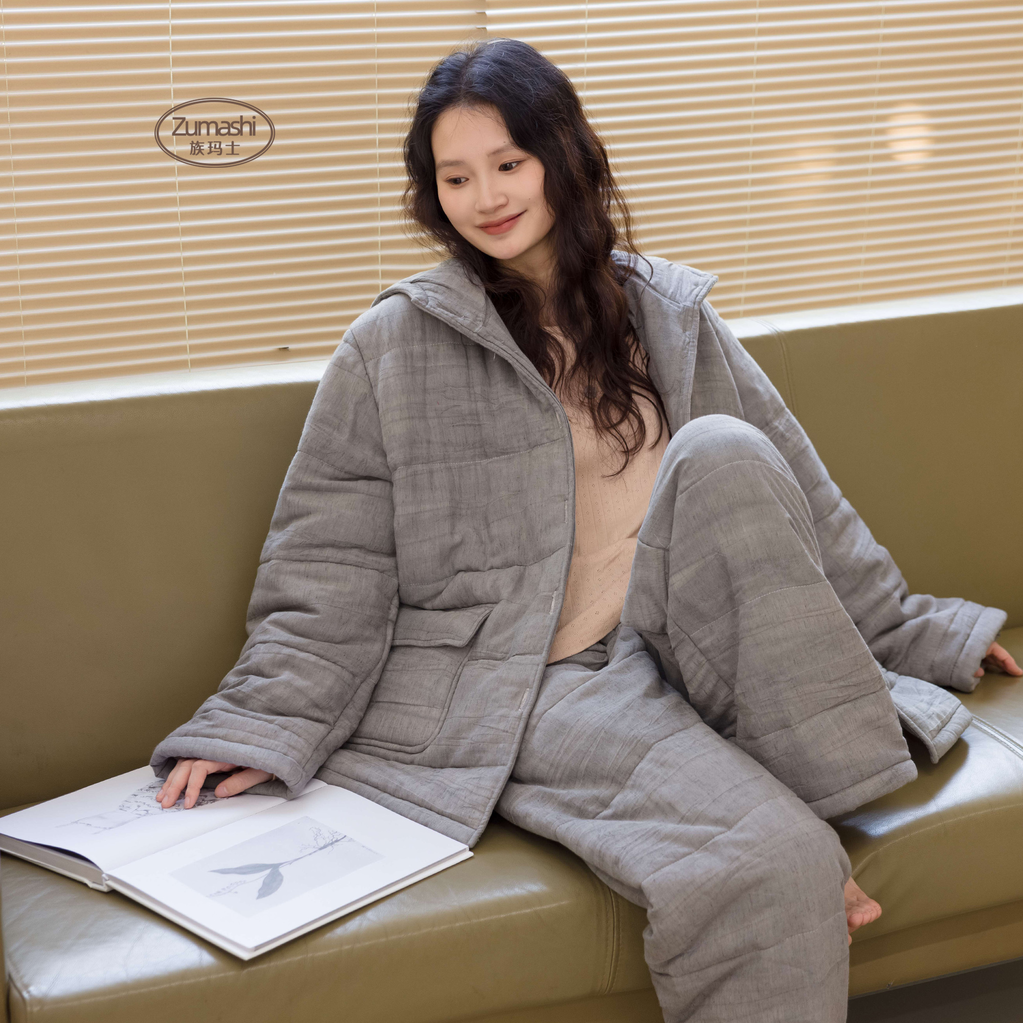 族玛士睡衣女秋冬加绒加厚夹棉保暖可外穿简约灰色连帽家居服套装