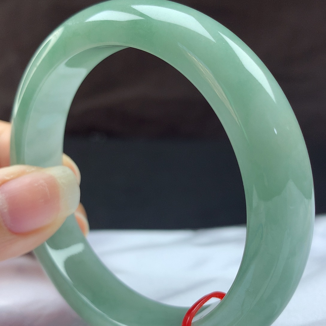 翡翠手镯未镶嵌96039，