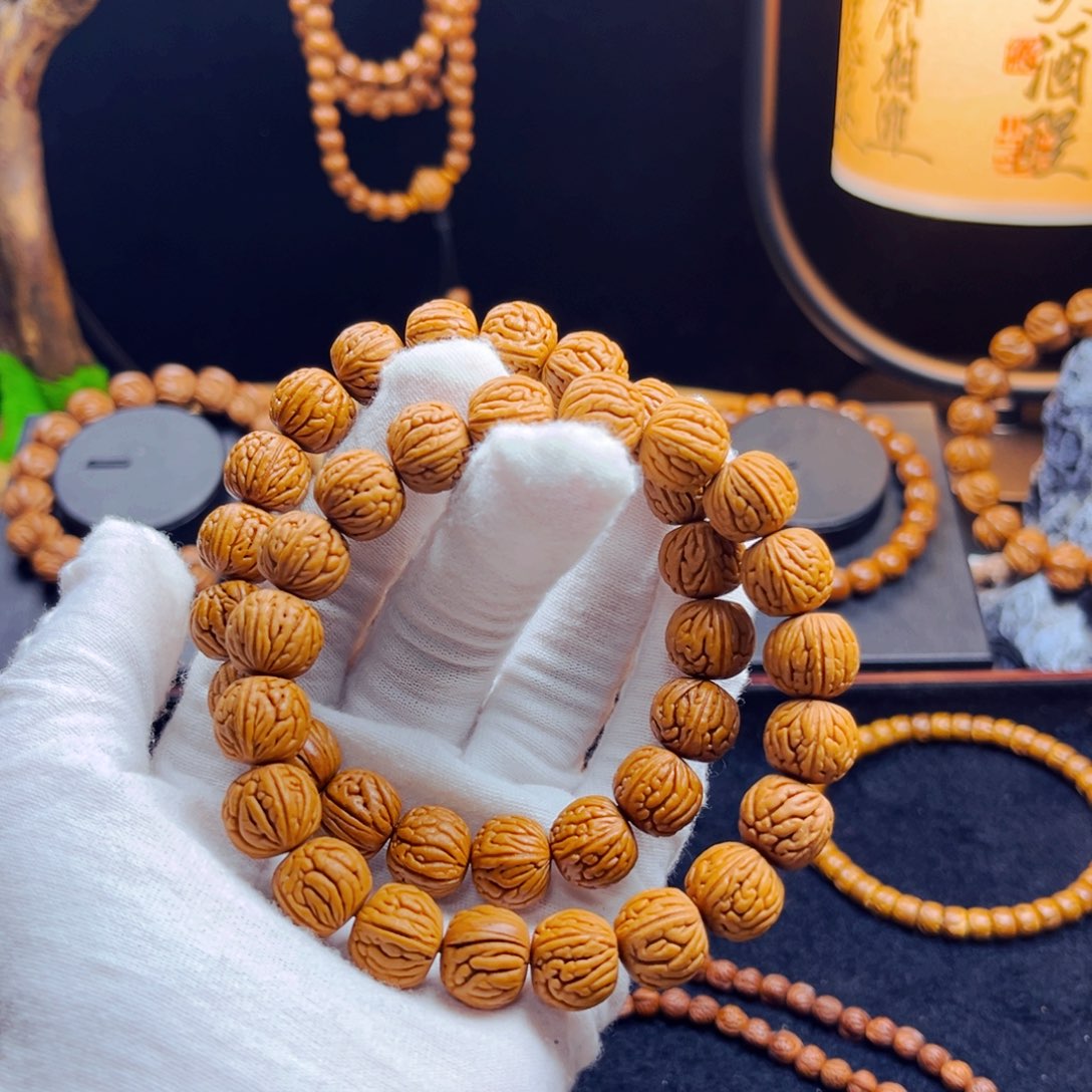 桃核吊坠野生桃核